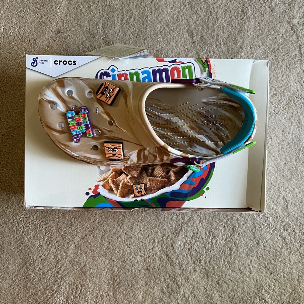 Cinnamon Toast Crunch crocs NEW